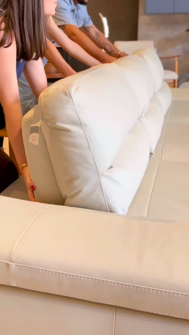 Como escolher um sofá de luxo em couro para sua sala