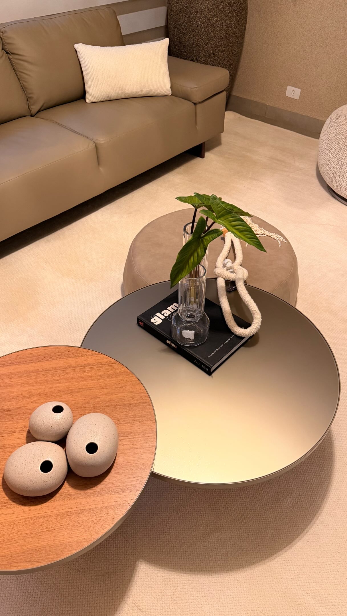 Como escolher mesas de centro modernas para sua decoração