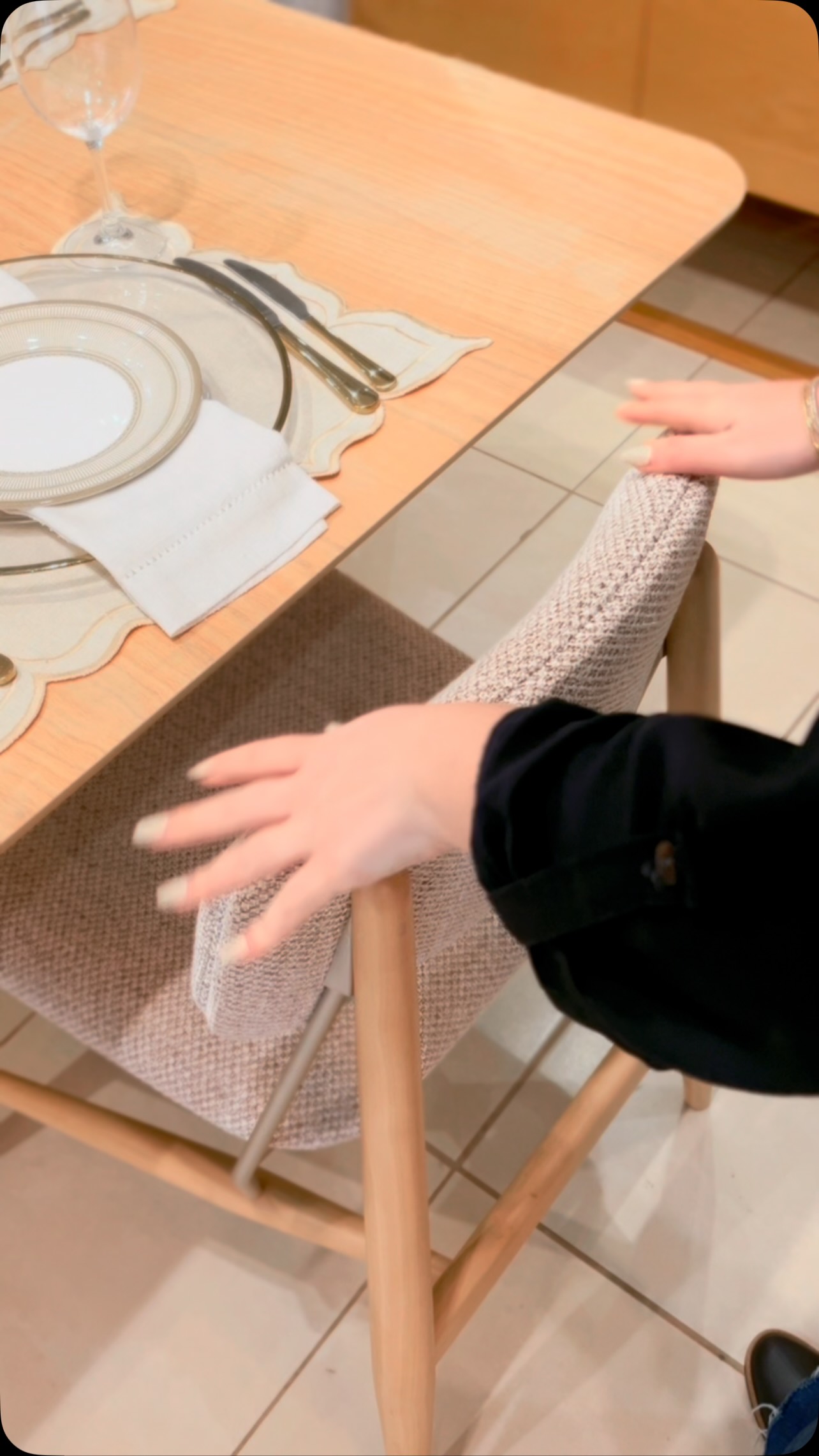 Como escolher a decoração da mesa de centro da sala