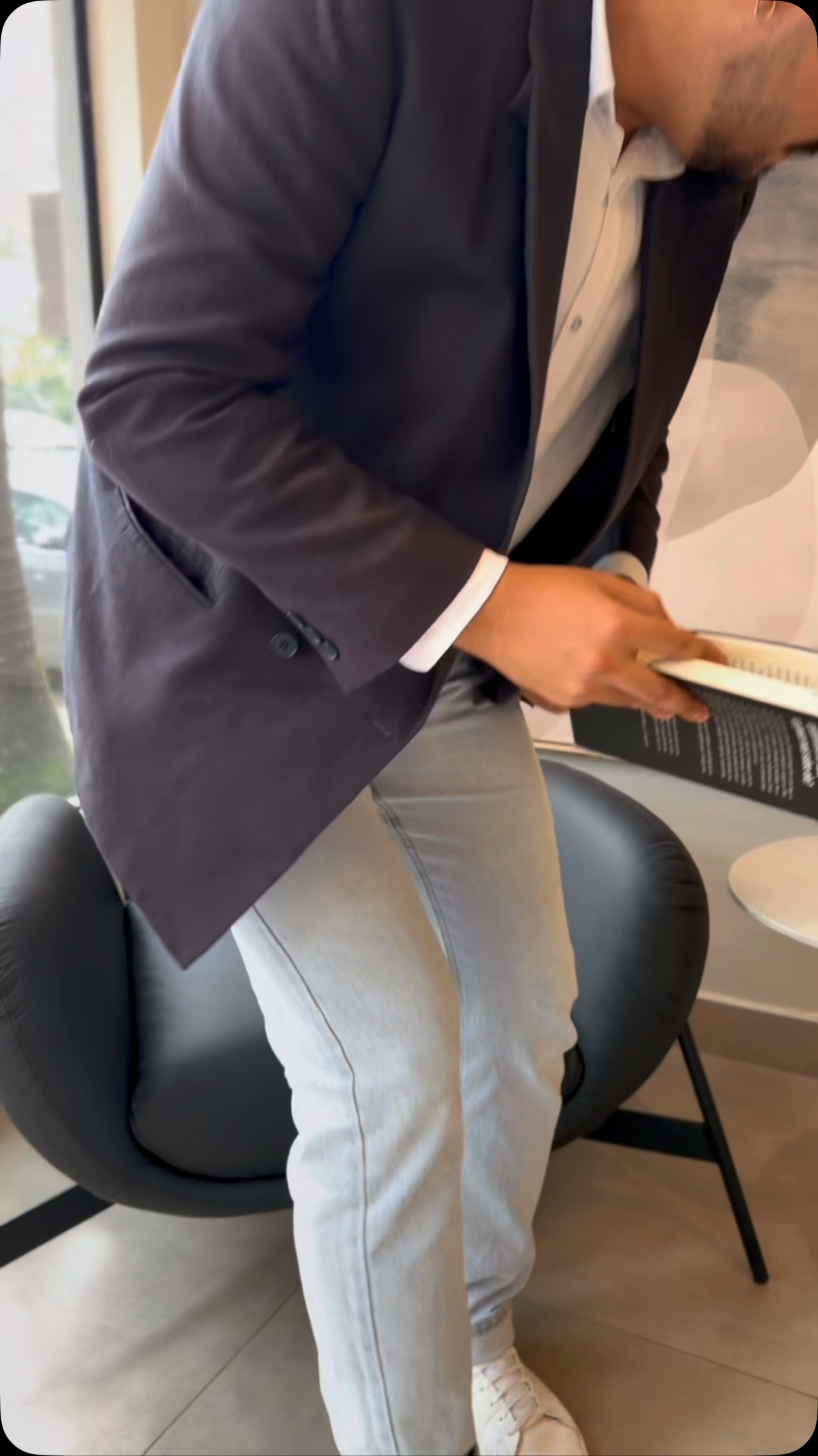 Como escolher a mesa de centro ideal para sua sala de estar