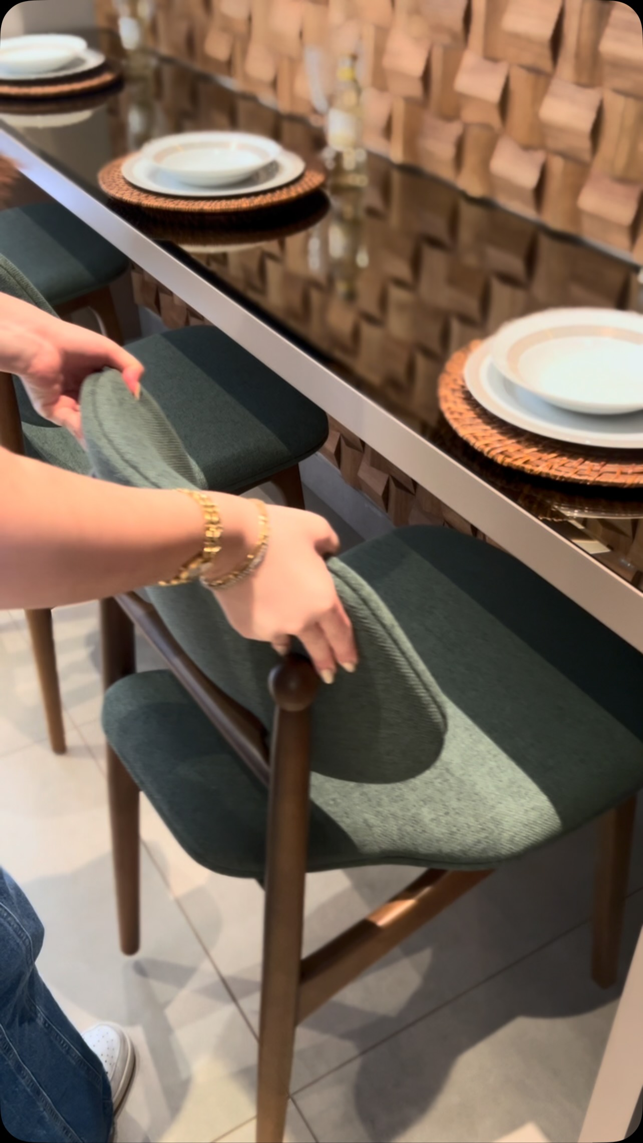 Como escolher a cadeira de jantar verde para sua sala